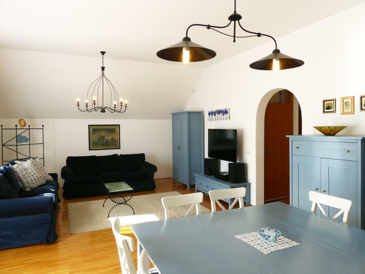 Apartment Galerija 라도블리차 외부 사진